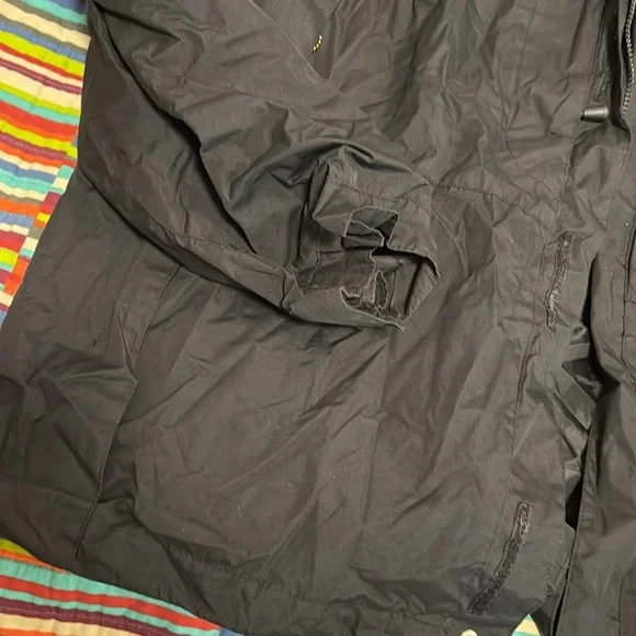 The North Face summit series Men's Dark Gray Raincoat 2xL broken zipper - Picture 5 of 11